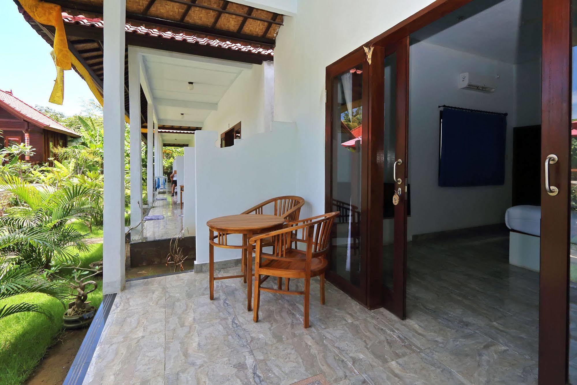 Naradas Mushroom Beach Lembongan Eksteriør billede